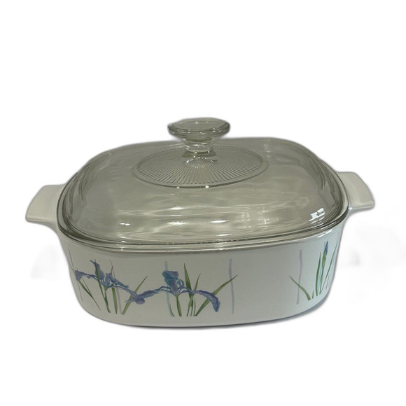 Corning Ware Casserole Dish Shadow Iris Pattern 2.0 liter White Purple Green USA - Picture 1 of 12